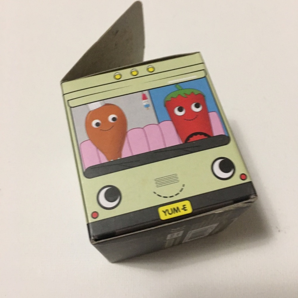 Kidrobot Vinyl Keychain - Picture 7 of 14